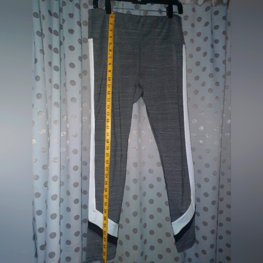 REEBOK Active Legging Large - Picture 3 of 7